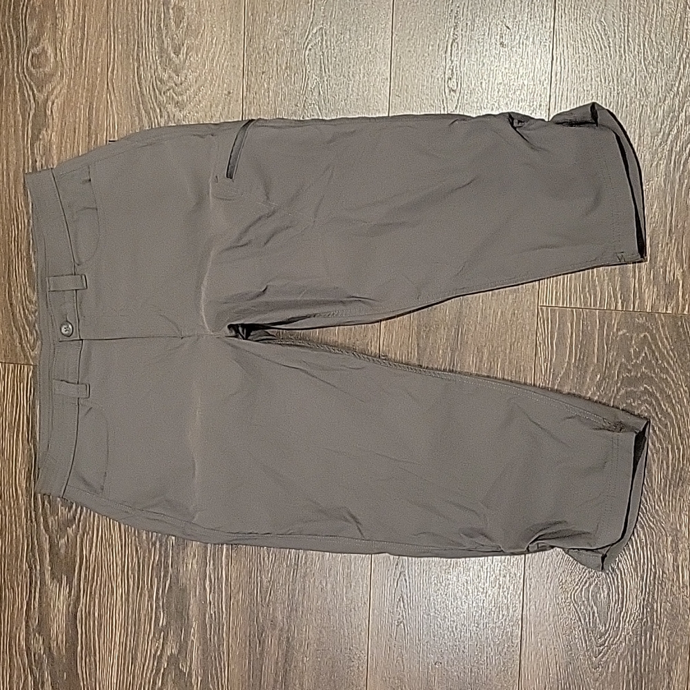 ❤️ EDDIE BAUER CROP RAINIER CAPRI ADJUSTABLE RUCHED HEM 50+ PANTS, 16 (#22)